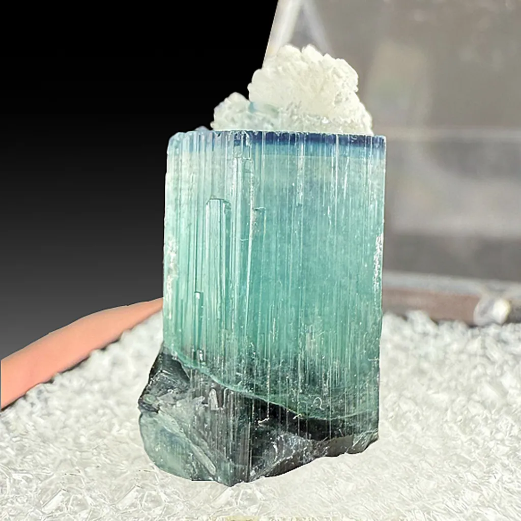 Elbaite image