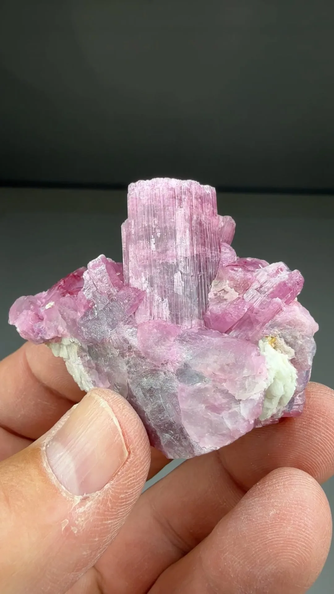 Elbaite - image 2