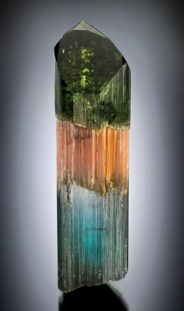 Elbaite image