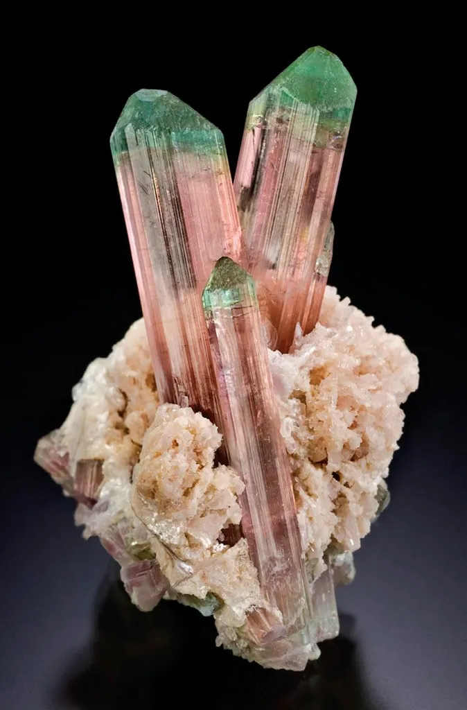 Elbaite image