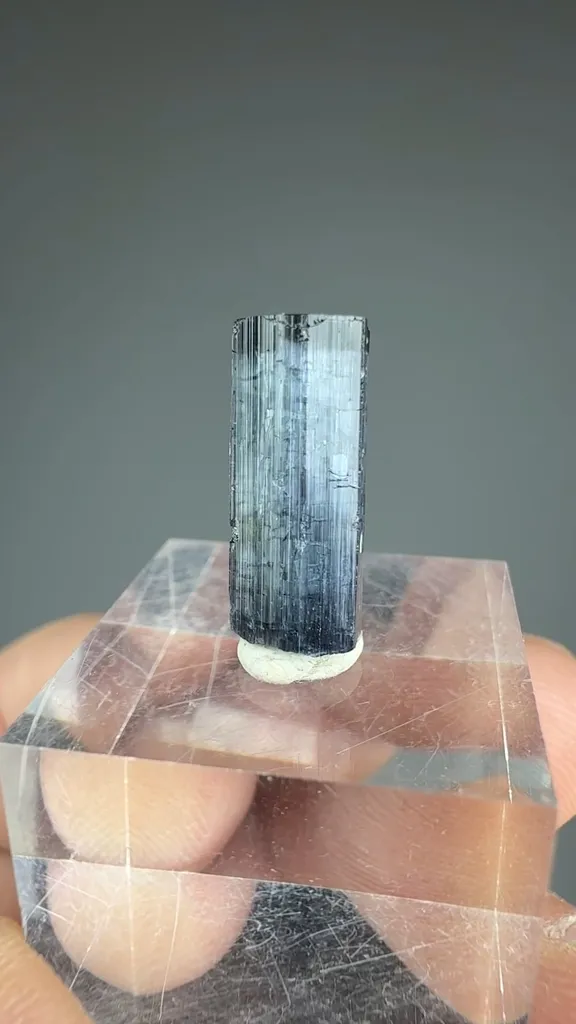 Elbaite - image 2