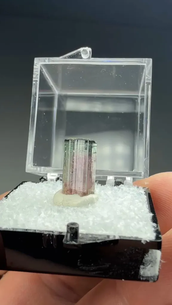 Elbaite - image 2