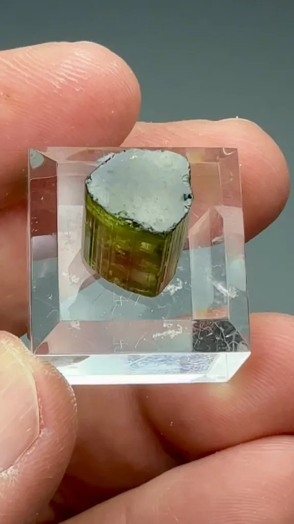 Elbaite - image 2