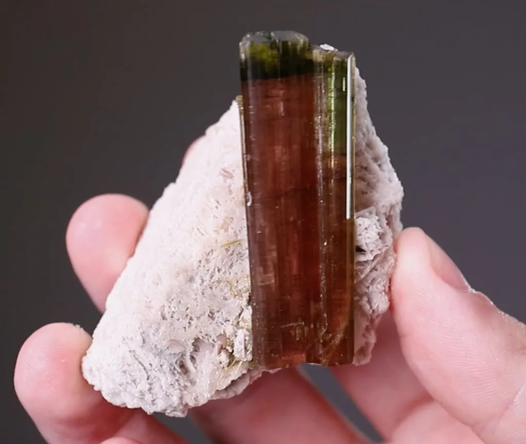 Elbaite - image 2