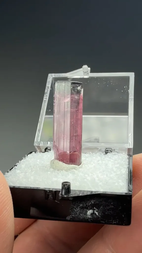 Elbaite - image 2