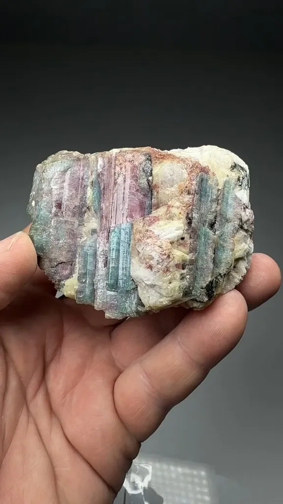 Elbaite - image 2