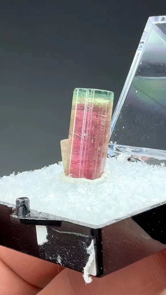 Elbaite - image 2