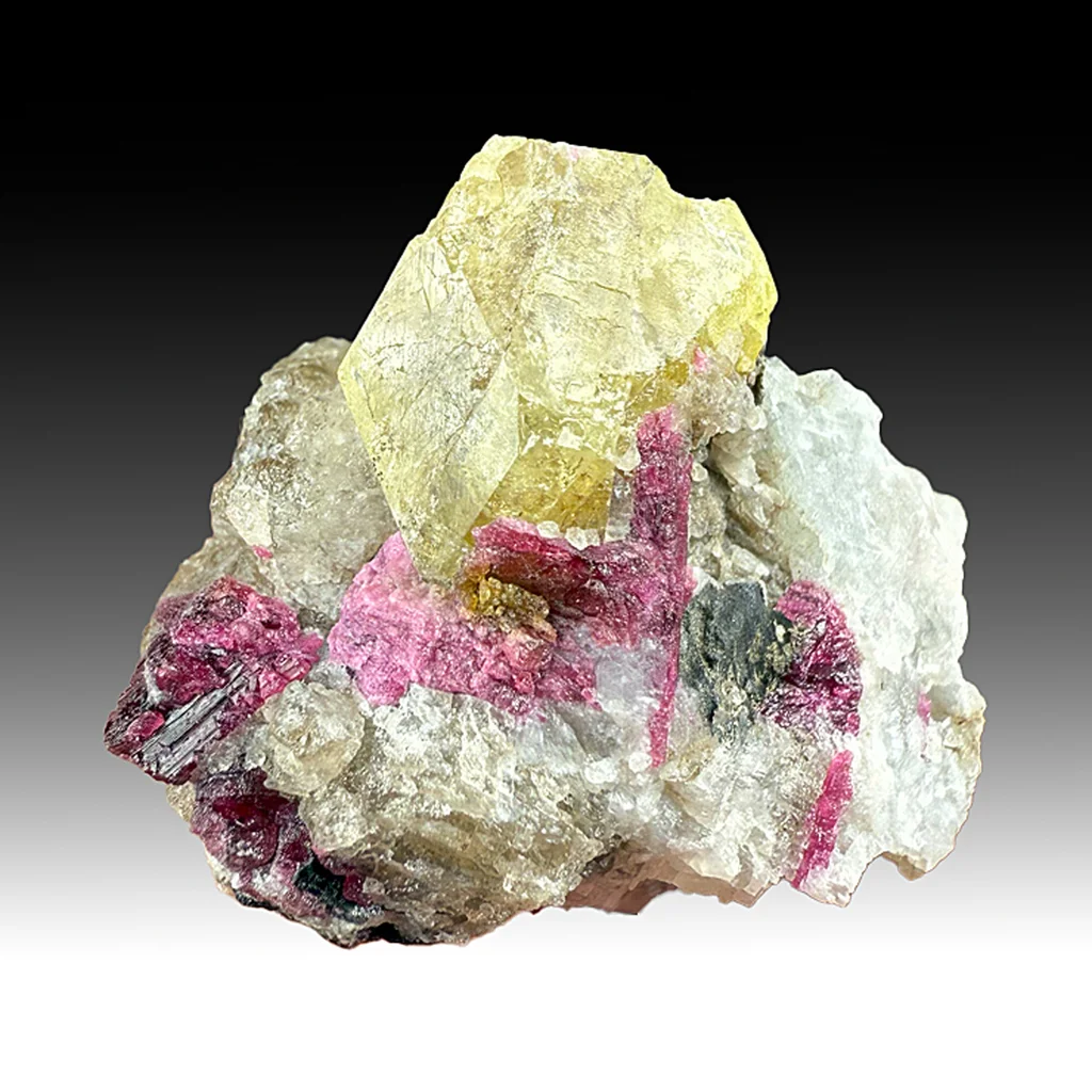Elbaite from Antsahanana quarry image