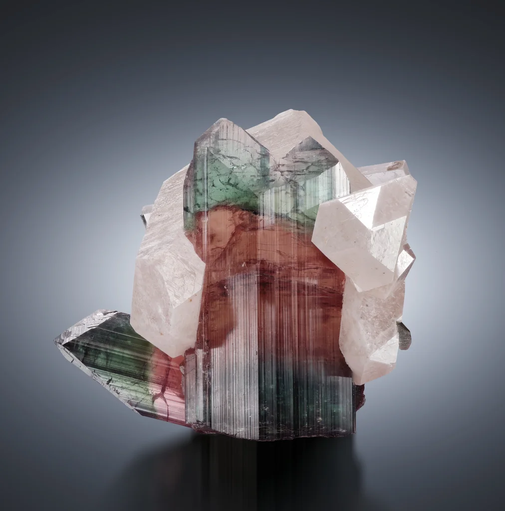 Elbaite from Barra do Salinas District, Coronel Murta, Minas Gerais, Brazil image