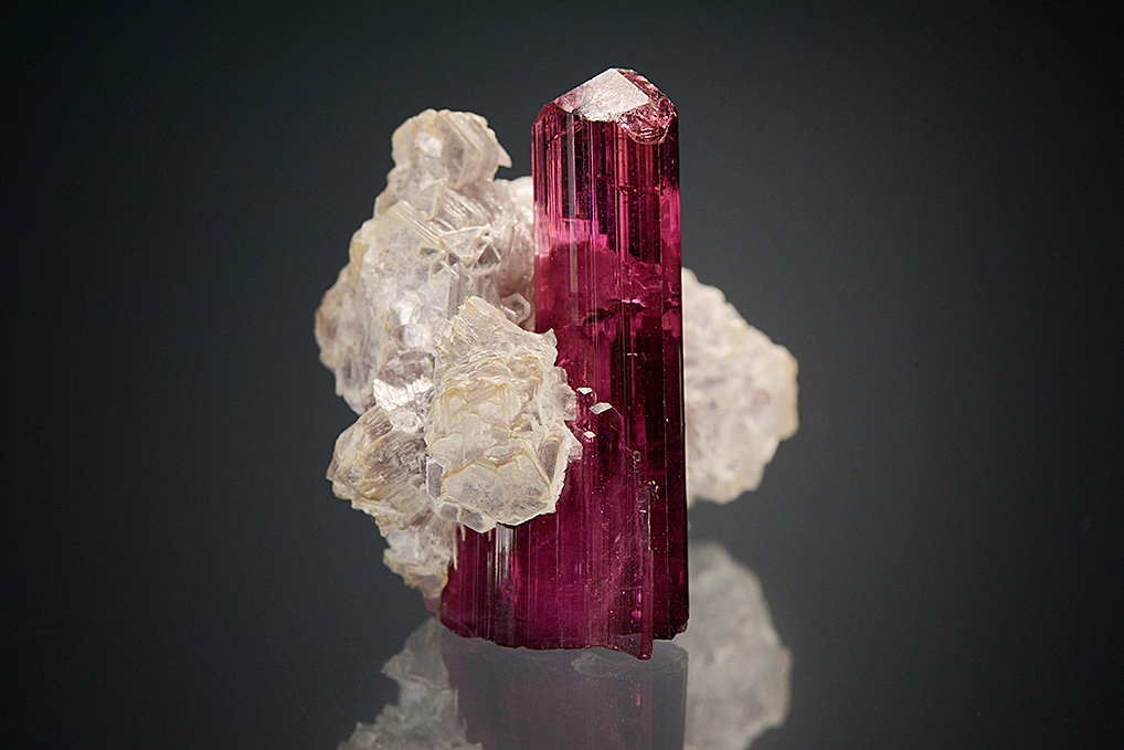Elbaite from Jonas Mine, Conselheiro Pena, Minas Gerais, Brazil - image 2