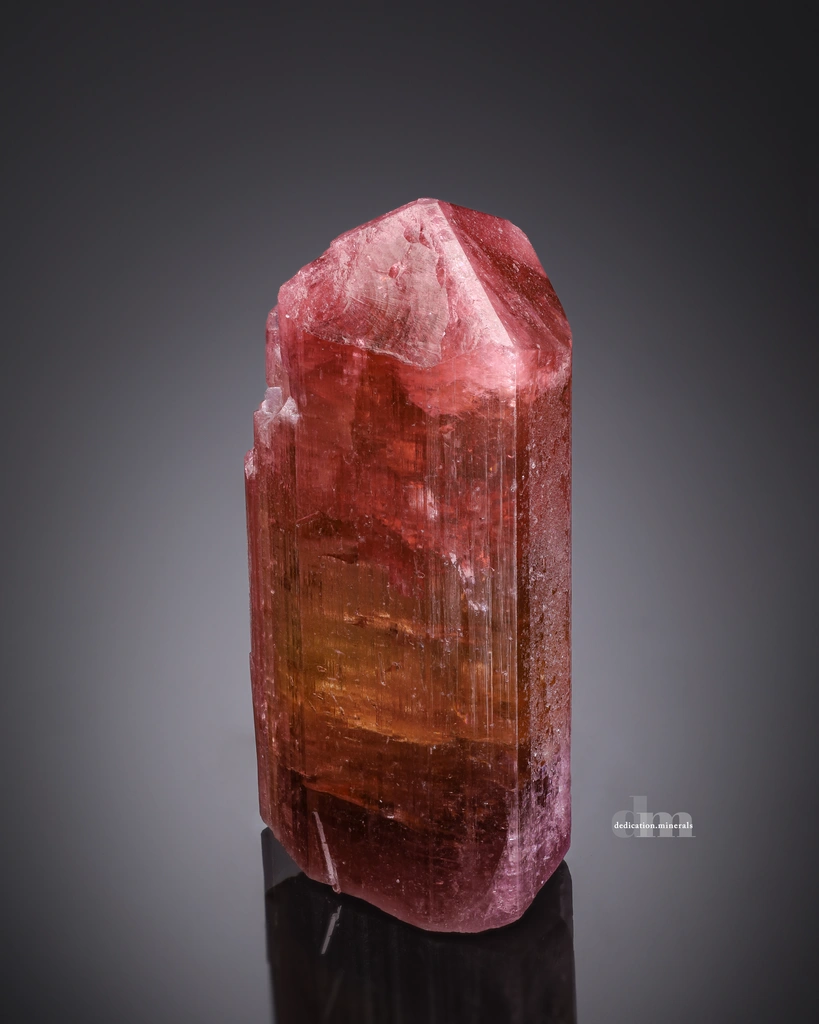 Elbaite from Malkhan pegmatite field, Zabaykalsky Krai, Russia image