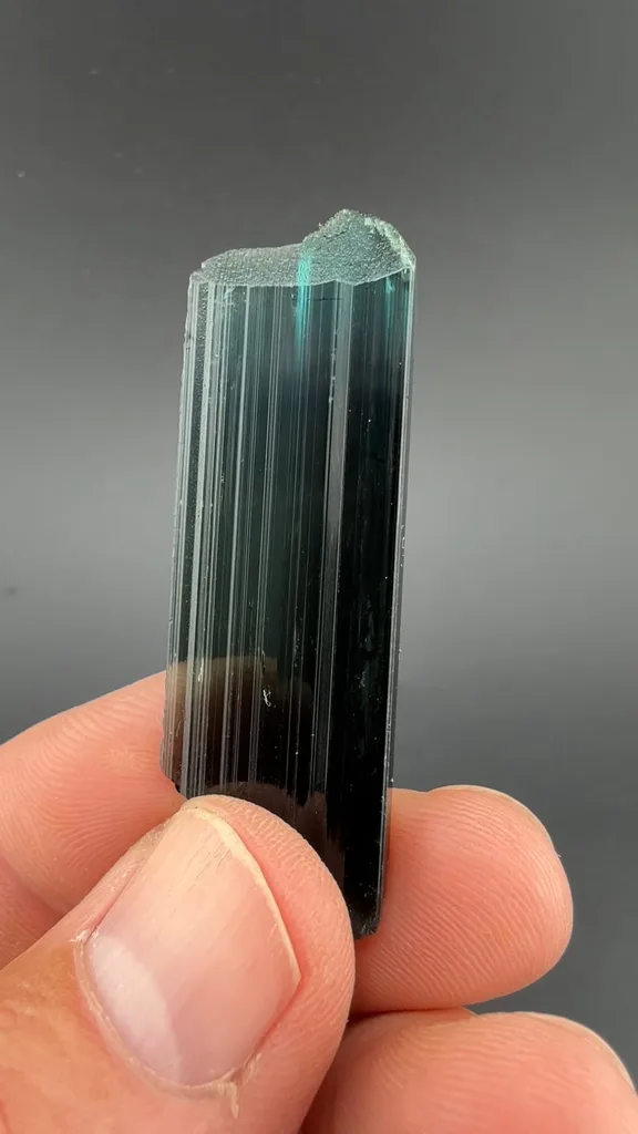 Elbaite from Minas Gerais, Brazil - image 2