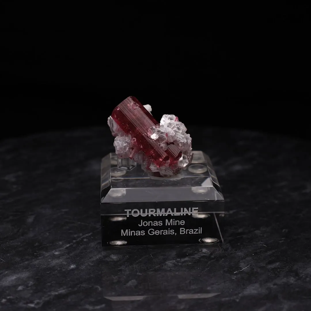 Elbaite, Lepidolite - image 2