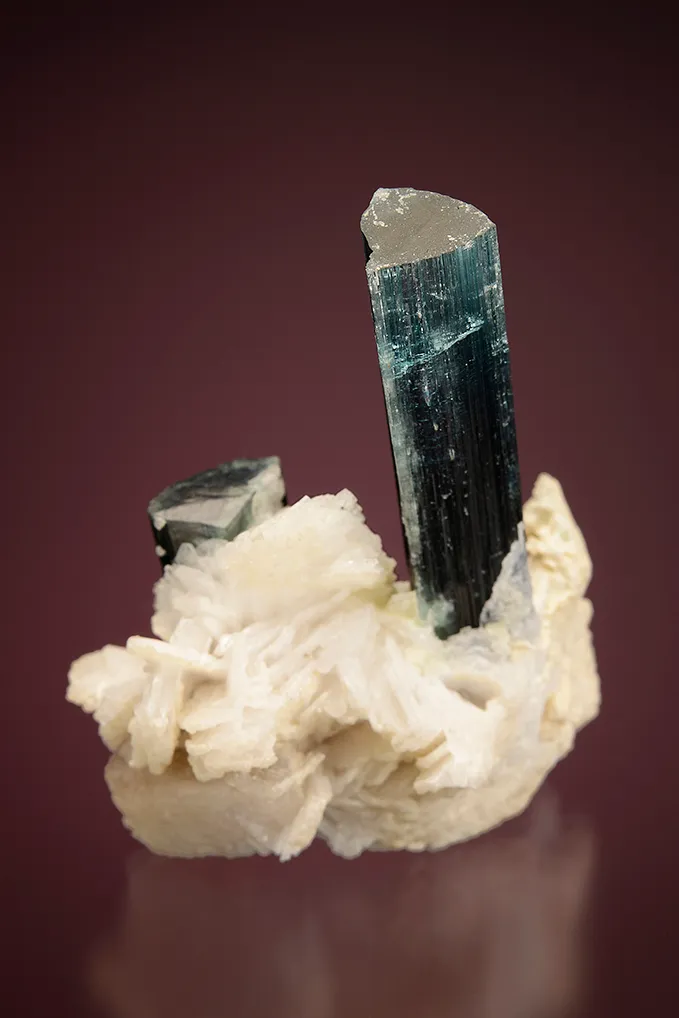 Elbaite on Albite var. Cleavelandite - image 3