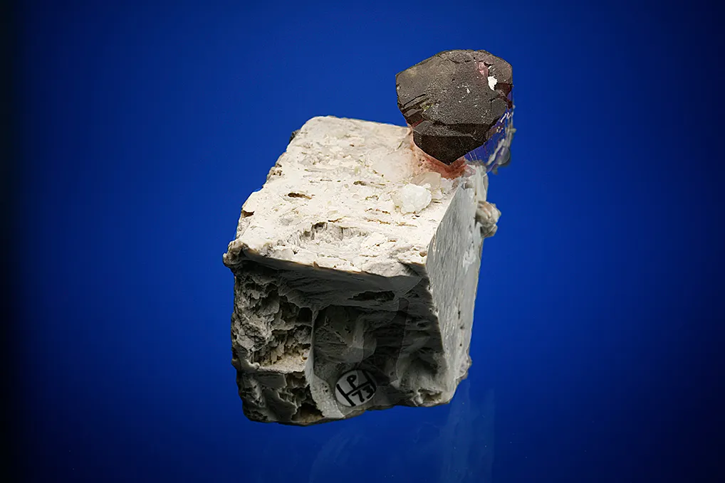 Elbaite on Microcline - image 3