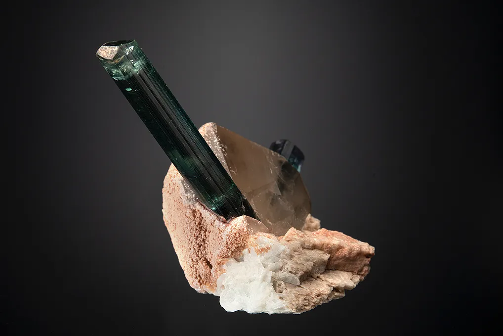 Elbaite on Quartz and Albite var. Cleavelandite (repaired) - image 4