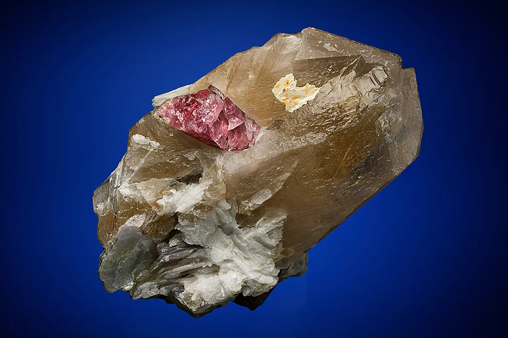 Elbaite on Quartz - image 2
