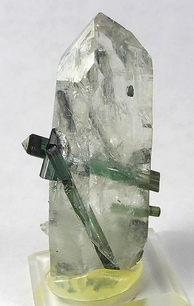 Elbaite, Quartz image