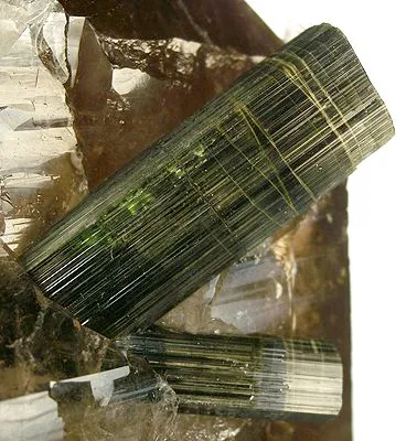 Elbaite, Quartz - image 2