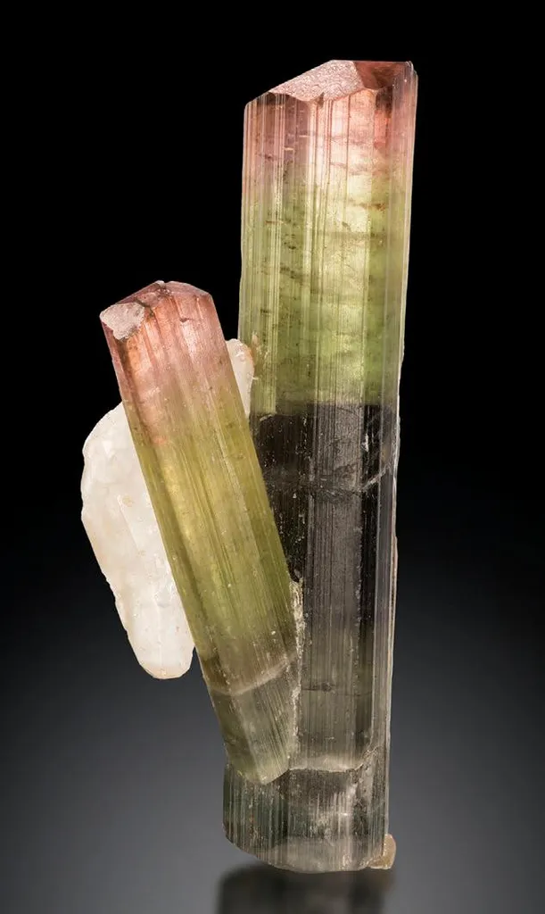 Elbaite, Quartz image