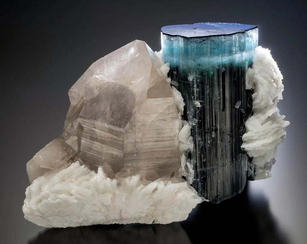 Elbaite, Quartz, Albite image