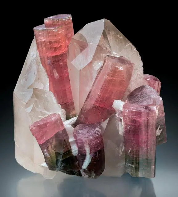 Elbaite, Quartz image