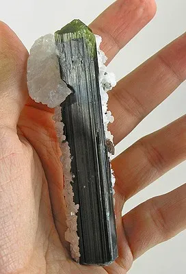 Elbaite, Quartz, Calcite image