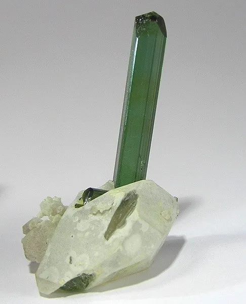 Elbaite, Quartz image
