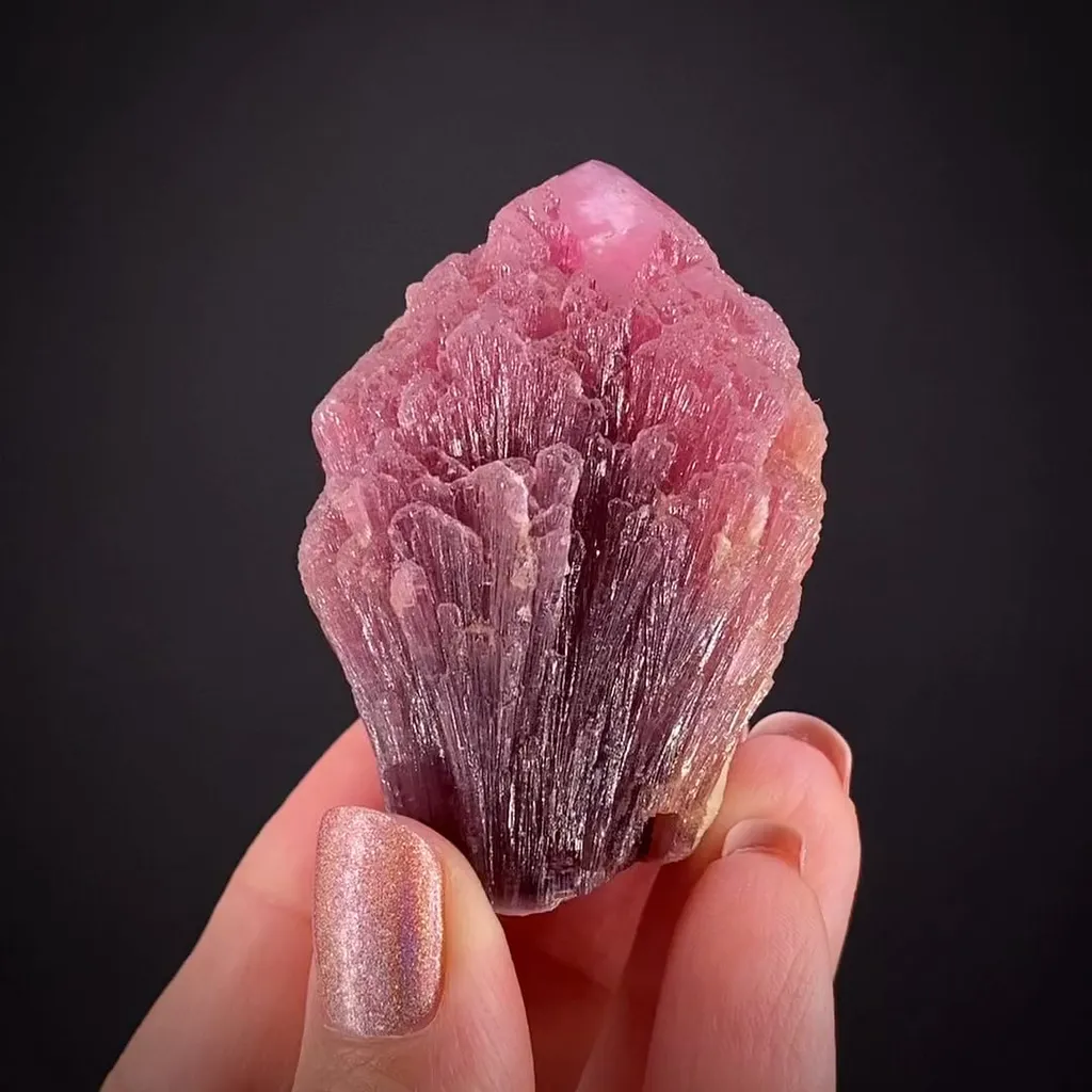 Elbaite Tourmaline image
