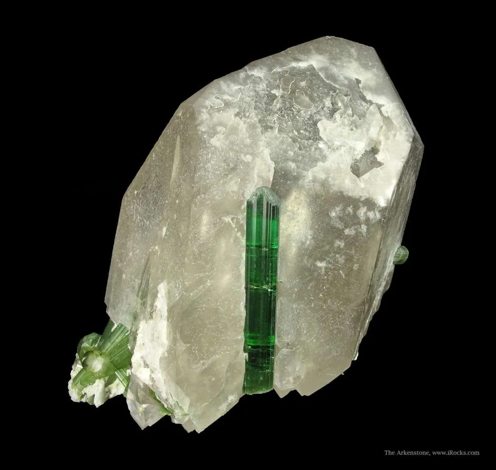 Elbaite Tourmaline on Quartz (Floater) image