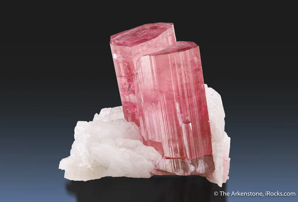Elbaite Tourmaline with Cleavelandite image