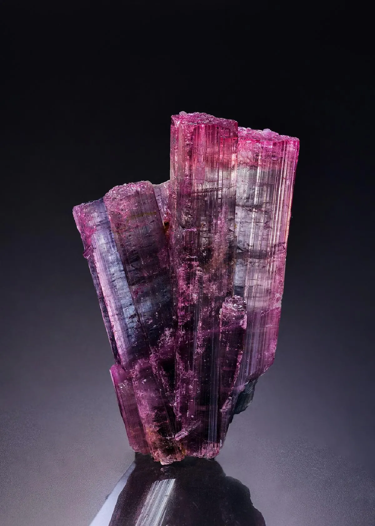 Elbaite var. Rubellite - image 1