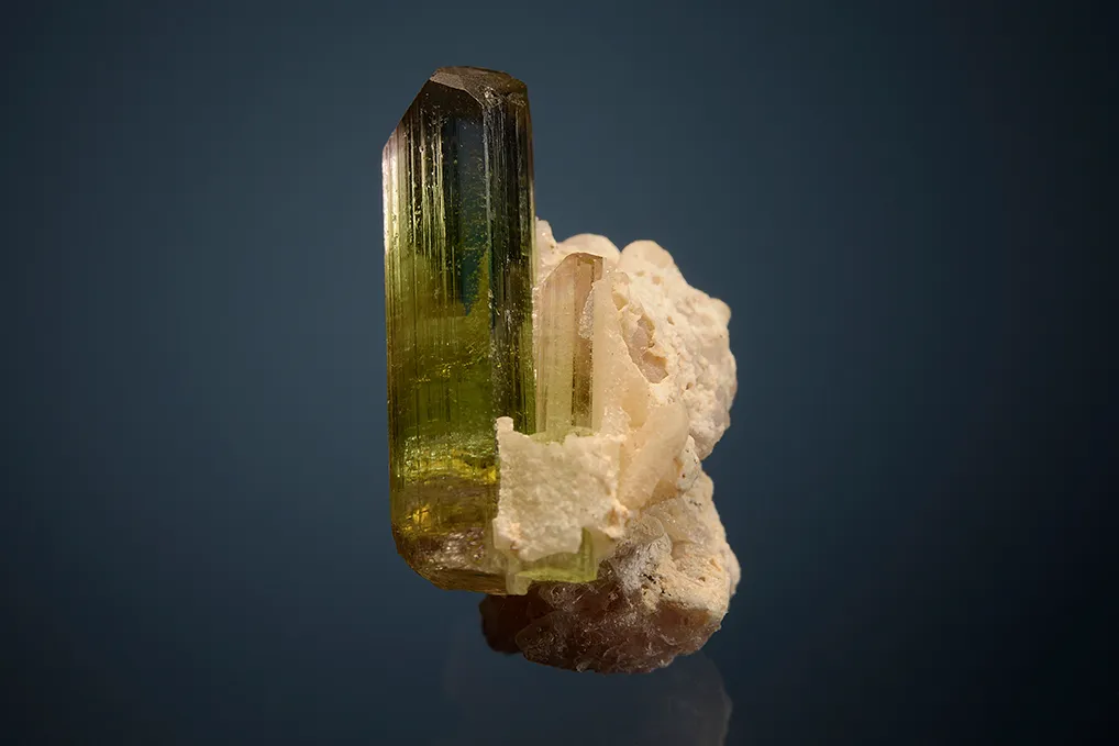 Elbaite with Lepidolite - image 4