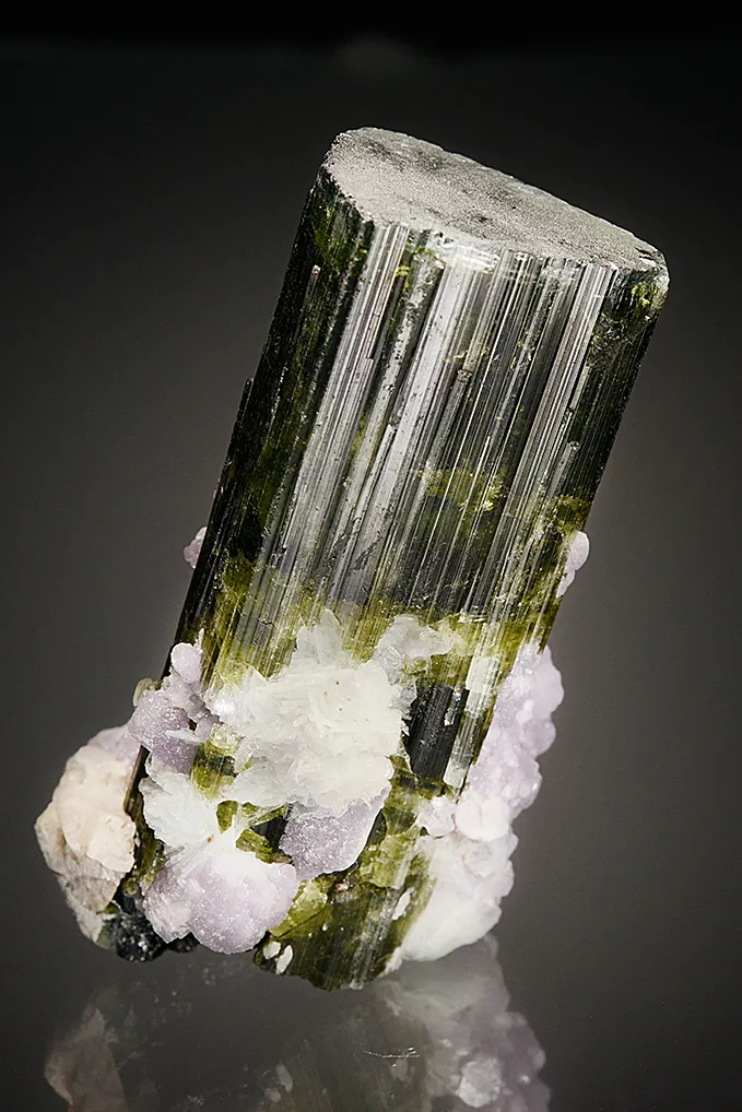 Elbaite with Lepidolite and Albite var. Cleavelandite - image 4