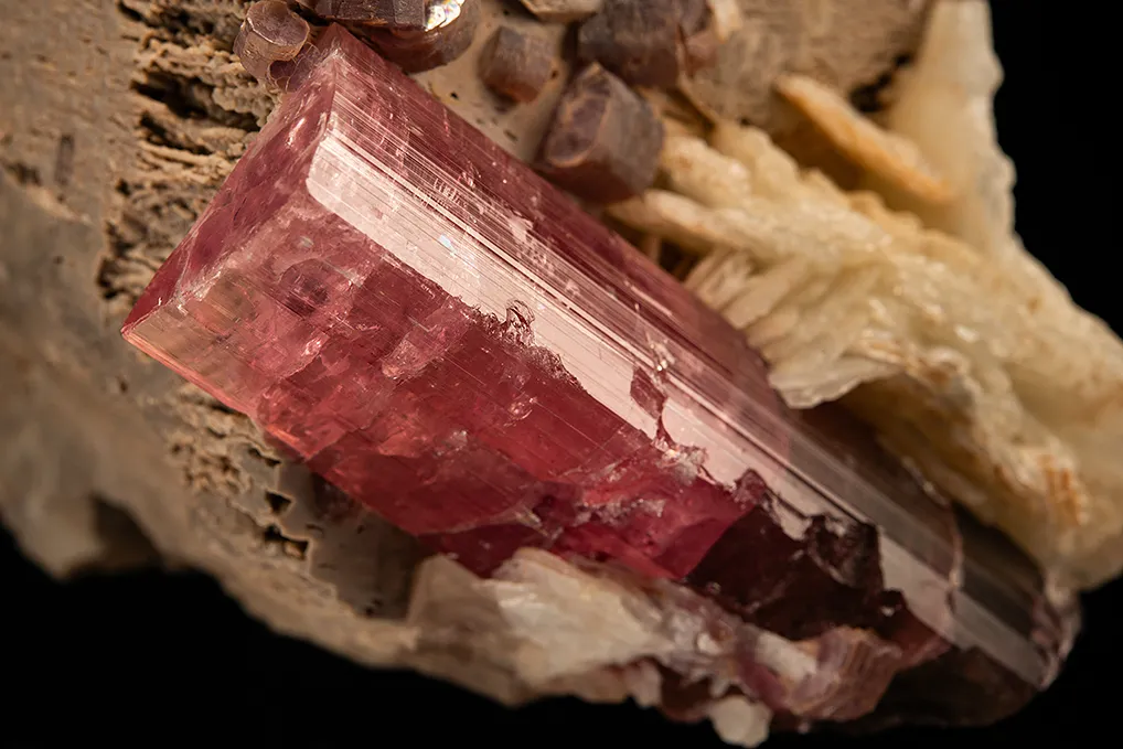 Elbaite with Lepidolite and Albite var. Cleavelandite on Microcline - image 2