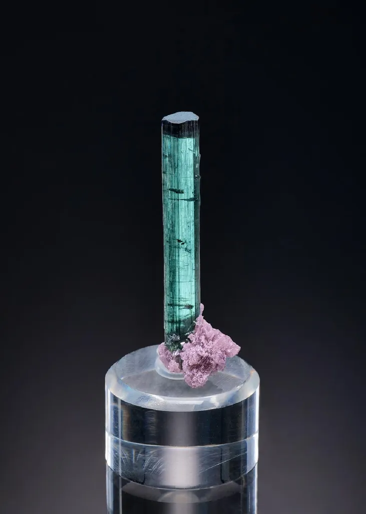 Elbaite with Lepidolite image