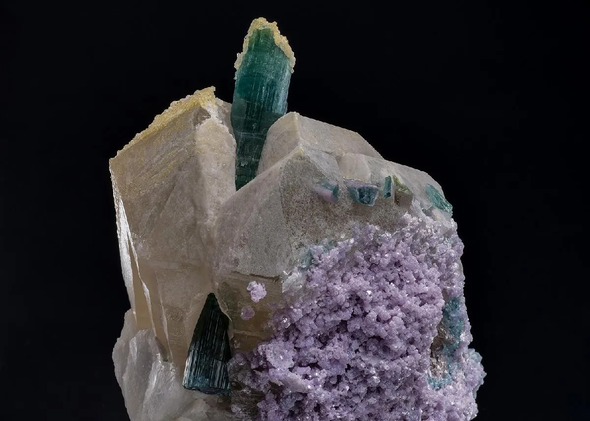 Elbaite with Lepidolite Hyalite, Cleavelandite on Quartz - image 1