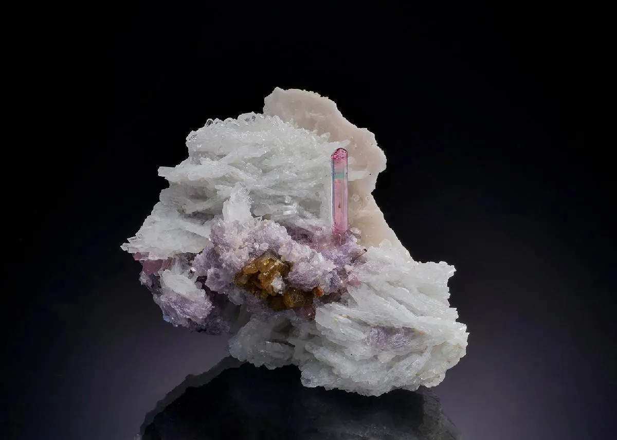 Elbaite with Lepidolite on Cleavelandite - image 1