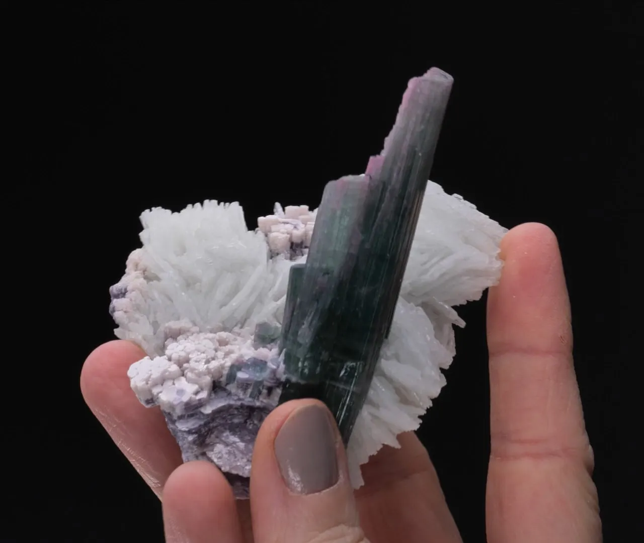 Elbaite with Lepidolite on Cleavelandite - image 2