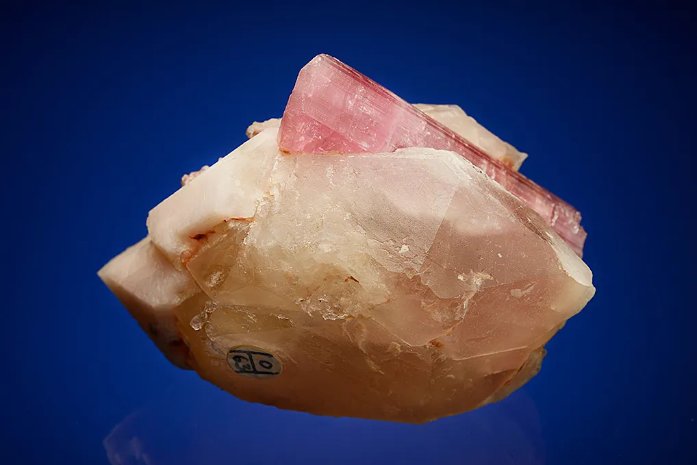 Elbaite with Lepidolite on Quartz - image 2