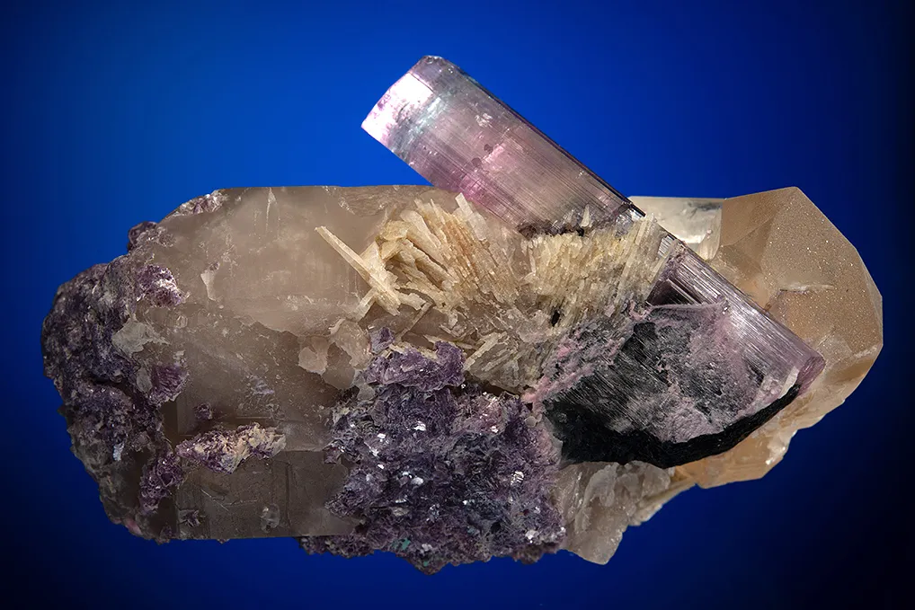 Elbaite with Lepidolite on Quartz (repaired) - image 4