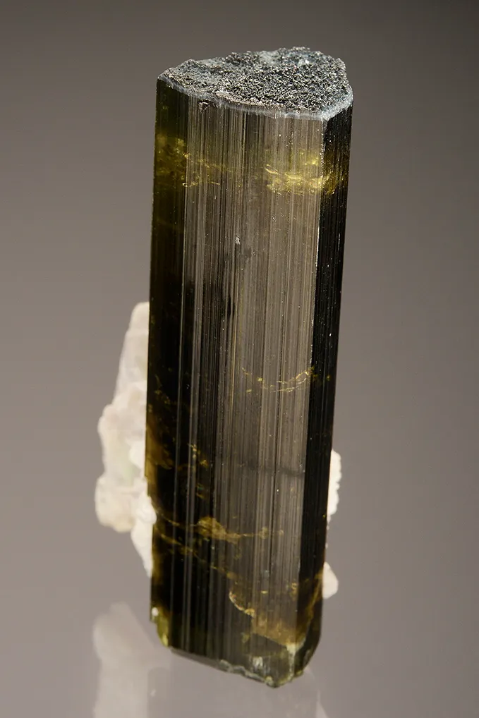 Elbaite with Mica and Albite var. Cleavelandite - image 4
