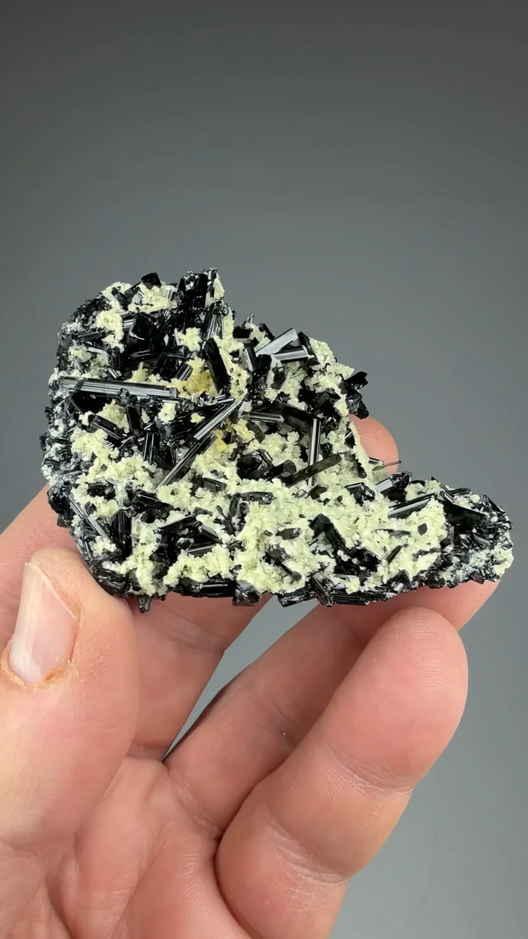 Elbaite with Muscovite - image 2