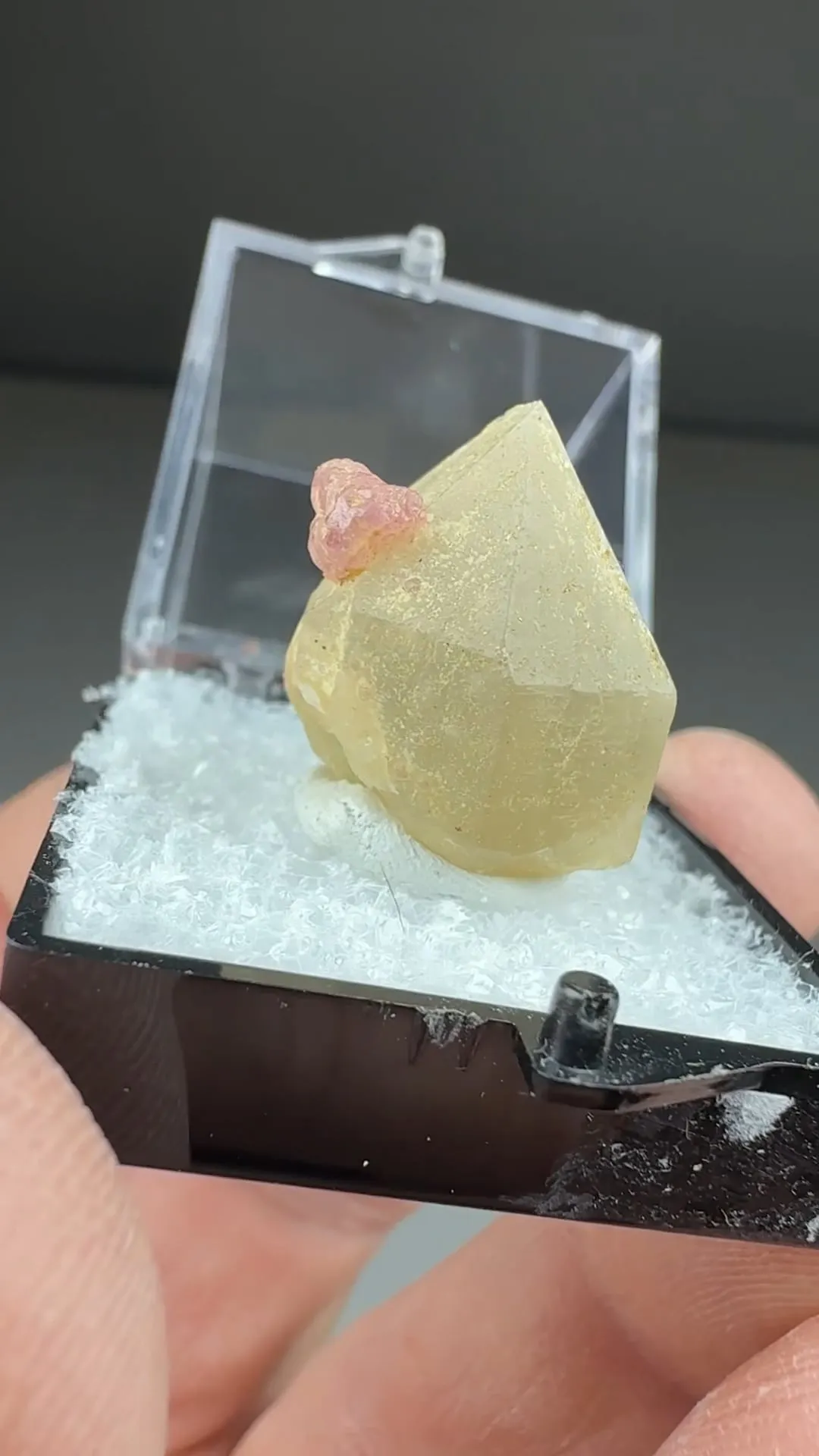 Elbaite with Quartz - image 2