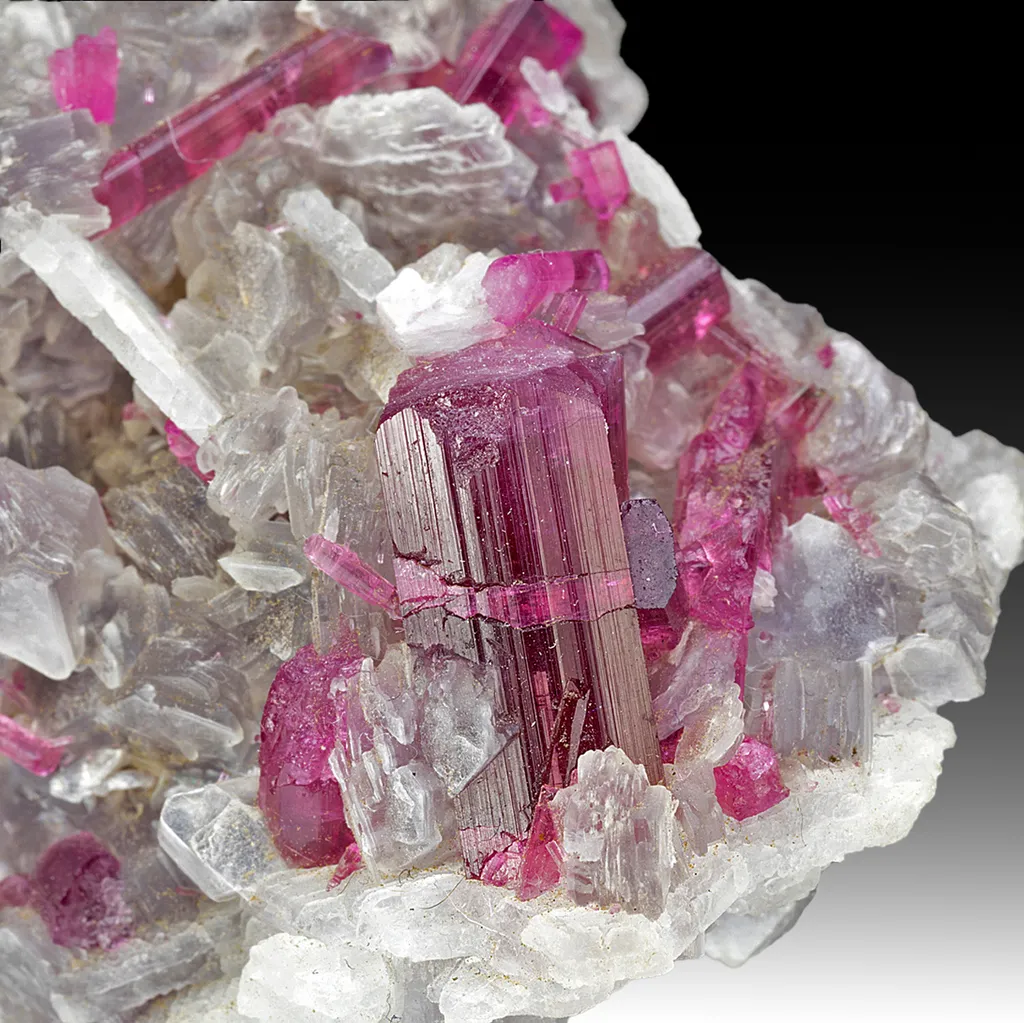 Elbaite with Quartz image