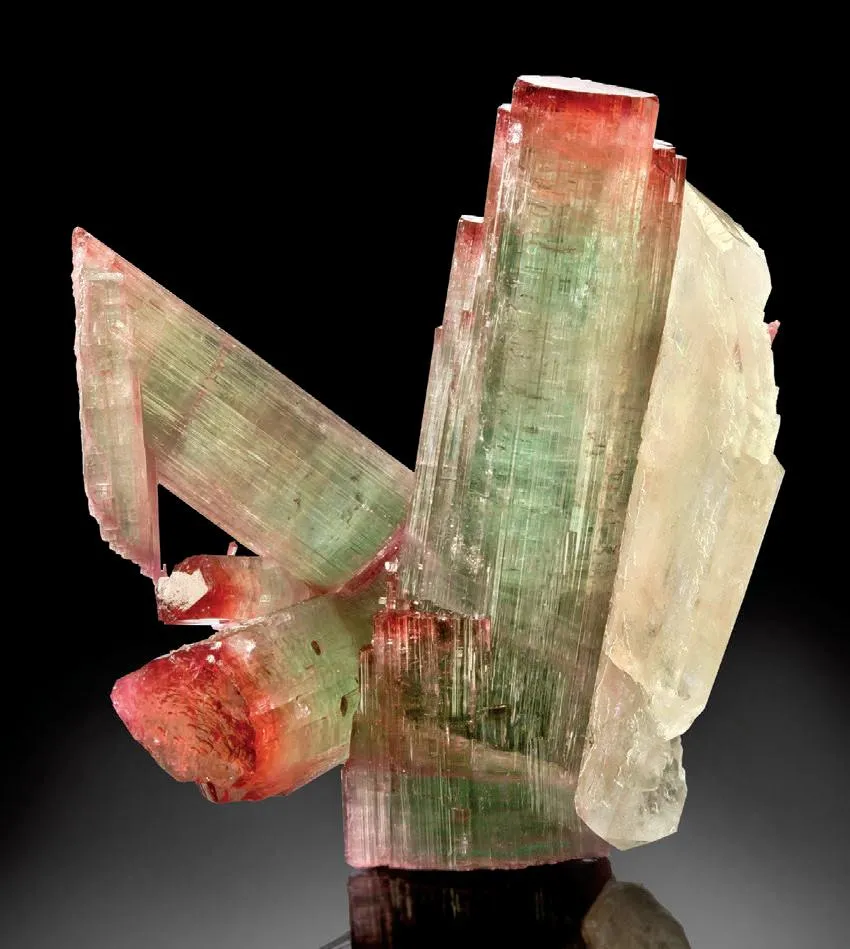 Elbaite with Quartz image