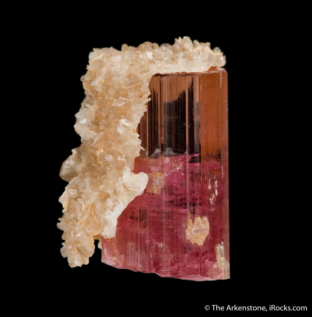 Elbaite with removable Muscovite cast image