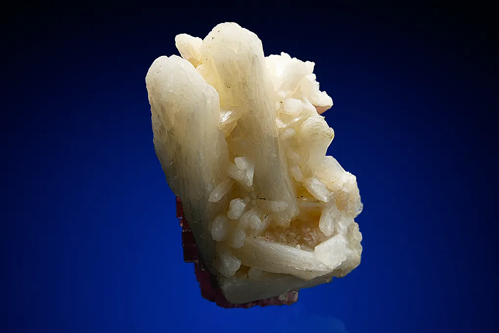 Elbaite with Stilbite - image 4