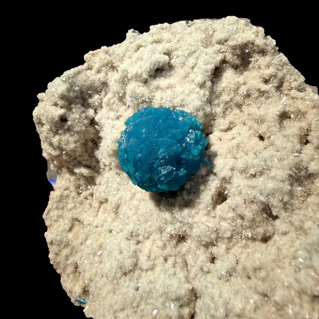 Electric-Blue Botryoidal Cavansite Rosette on Sparkling Heulandite Matrix – Rare Indian Zeolite Mineral Specimen from Pune - image 3