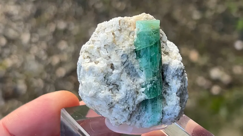 Emerald - image 4